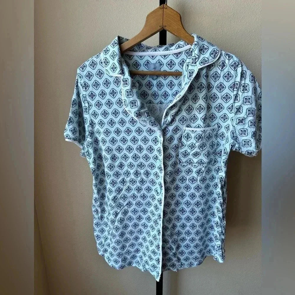 Jane and bleecker size small pajama top